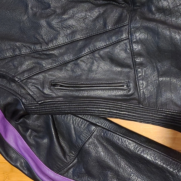 Milwaukee Leather Jacket w/Purple Accents - Picture 7 of 10